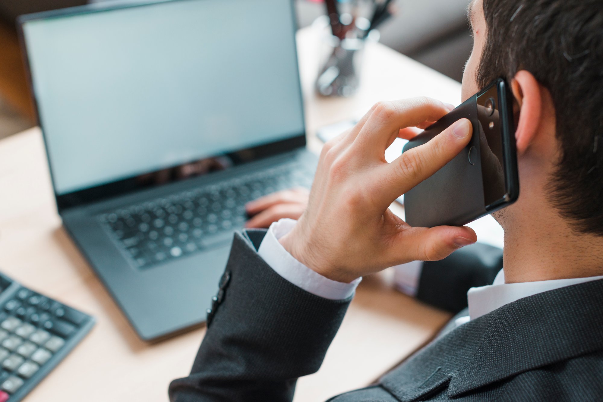 office-desktop-with-laptop-business-man office-desktop-with-laptop-business-man